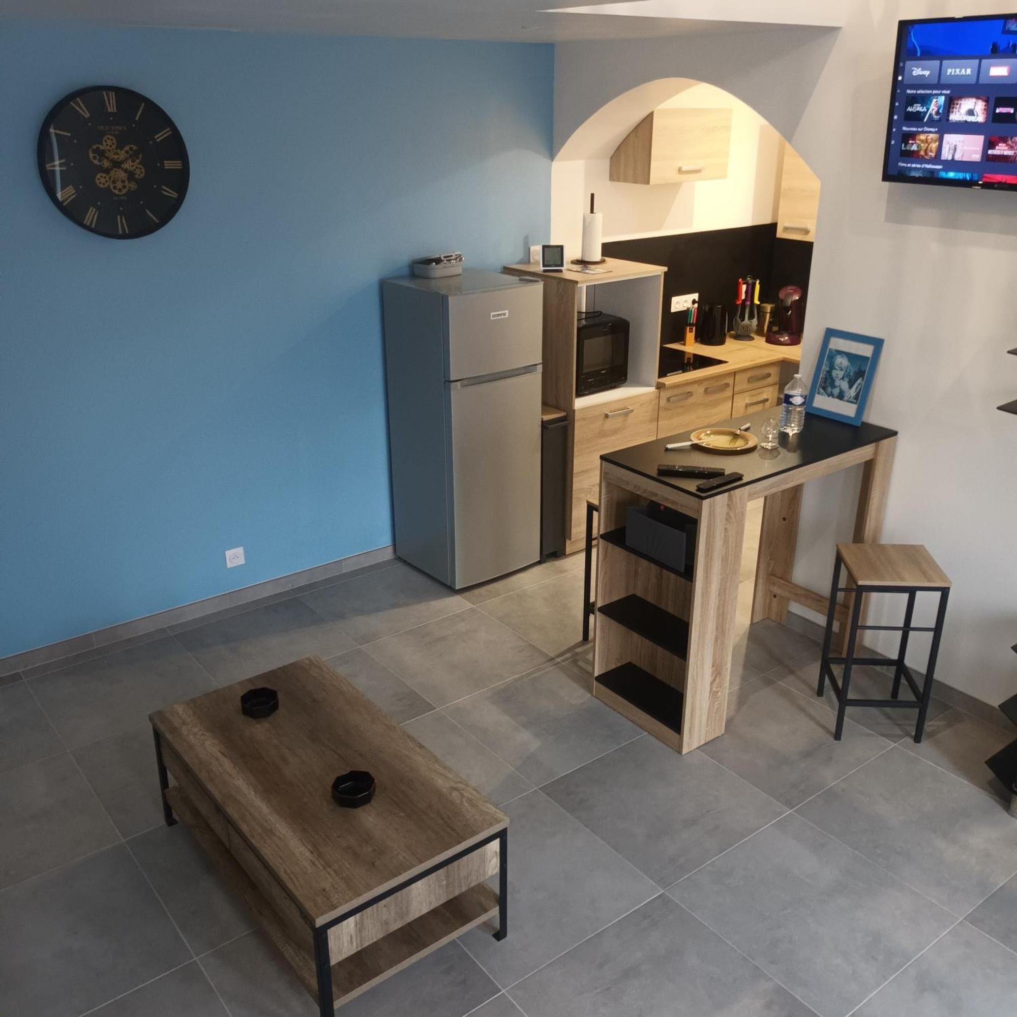 Апартаменти Loft Entier, Calme, Fibre Et Wifi Сен-Кантен Екстер'єр фото